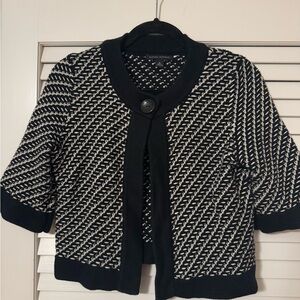 Black and White Women's Knit Jacket